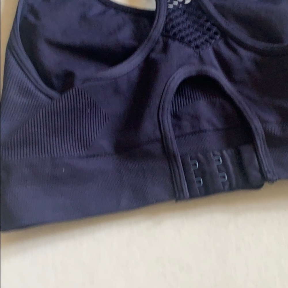 2 Piece seamless work out set - Picture 5 of 15